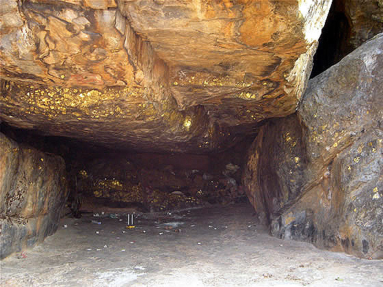 Ananda's Cave 