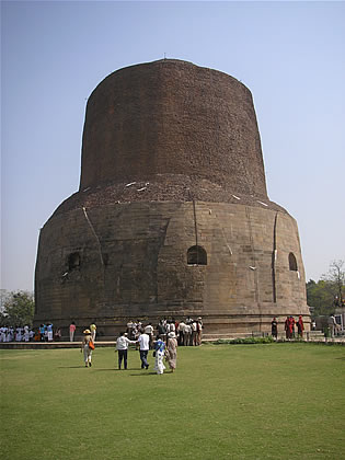 the Dhamekh Stupa